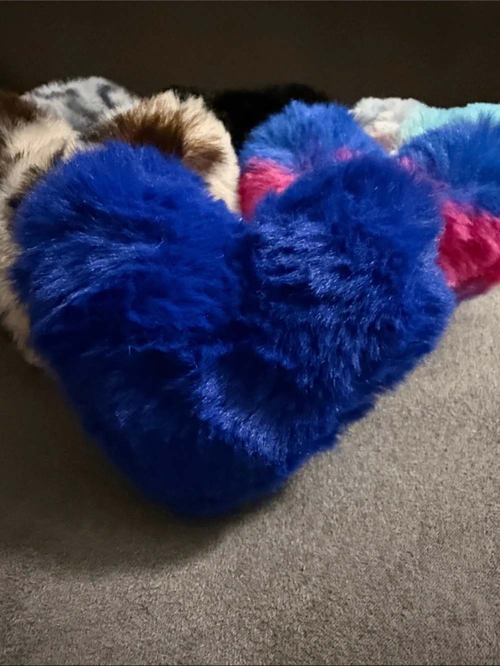 Plush Heart-Shaped Multi-Color Faux Fur Keychains B24